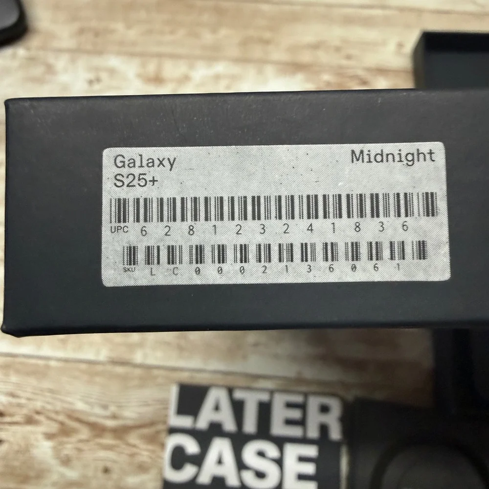 Latercase Midnight‎ Phone Case Samsung Galaxy S25 Plus Impossibly Thin Maglock